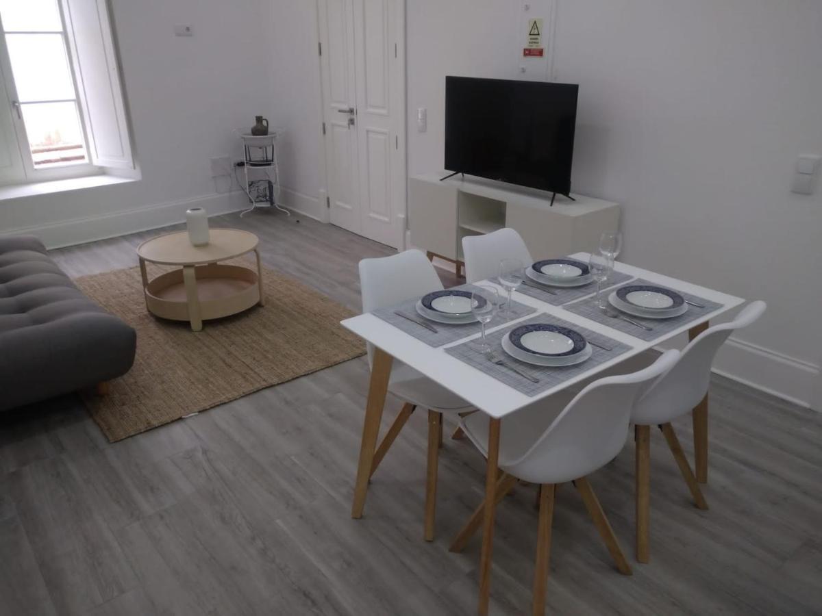 Casa Cubista Villa โอลเญา ภายนอก รูปภาพ
